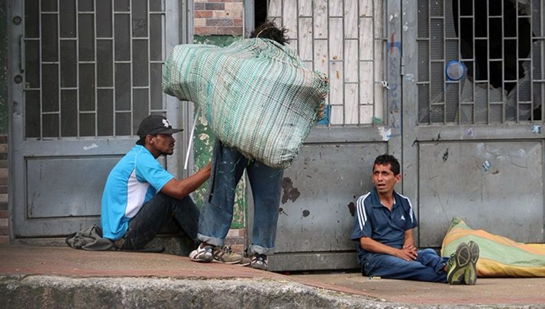 habitantes llegan