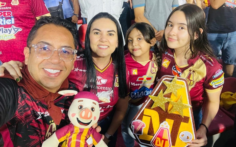 Hincha tolimense 1