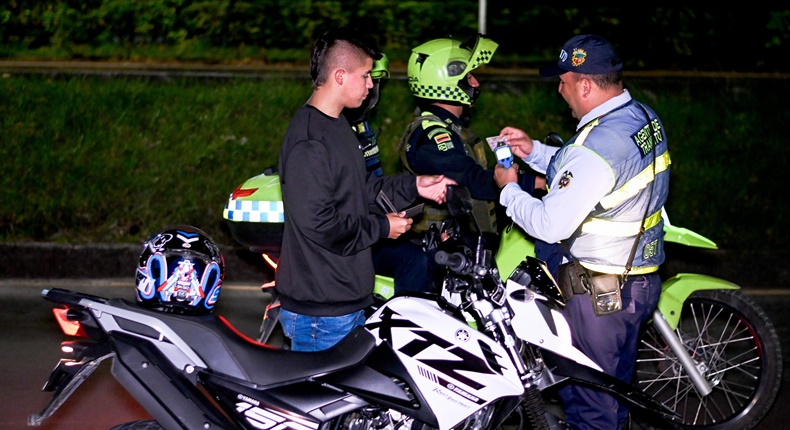 moto retenes