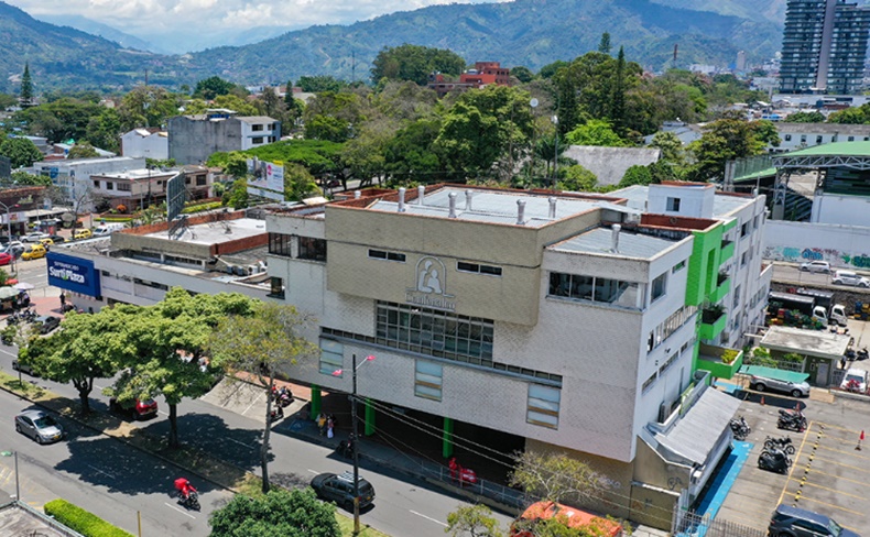 Comfenalco Fachada