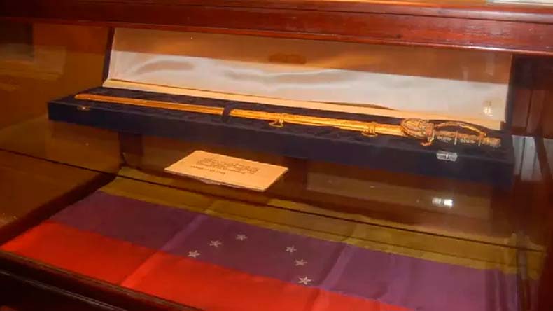 Espada de Bolivar Petro
