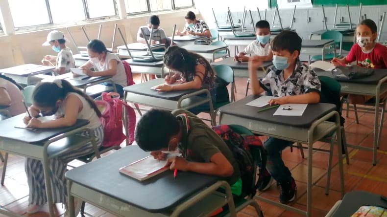 Clases presenciales en el Tolima 24 1 22