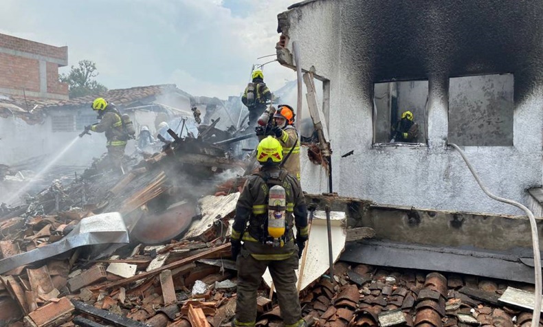 incendio avion