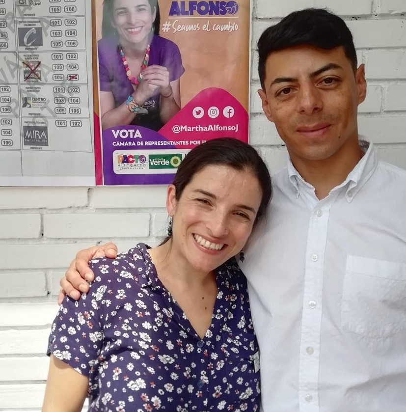 adentro nota violación