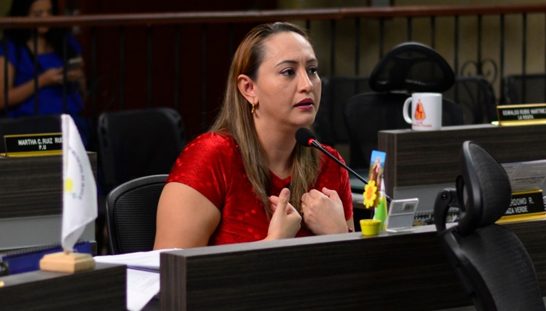 Linda perdomo renuncia