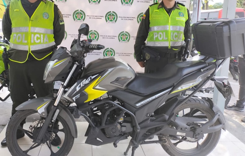 moto uno