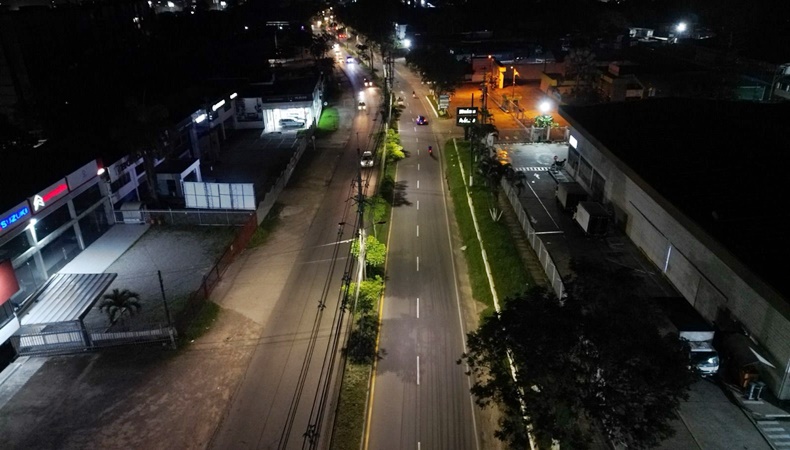 Avenia led