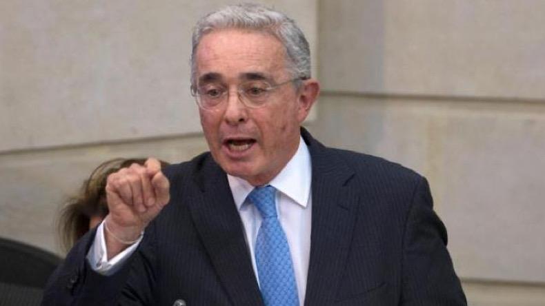 Uribe comision de la verdad