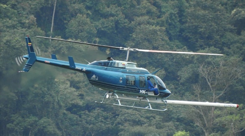 Helicompero sobrevuela de nuevo