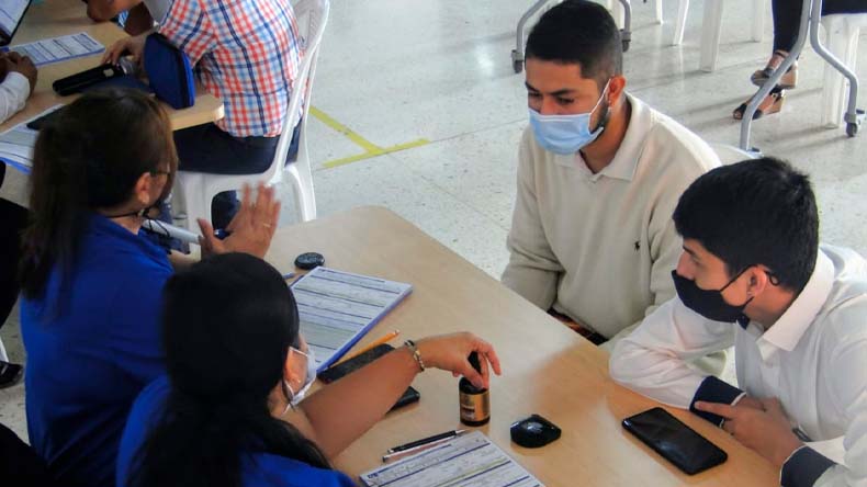 Preconteo elecciones juveniles