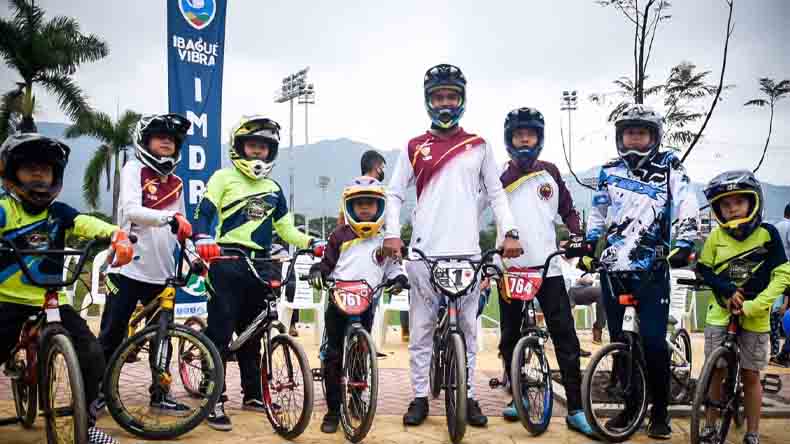 Complejo BMX 12 10