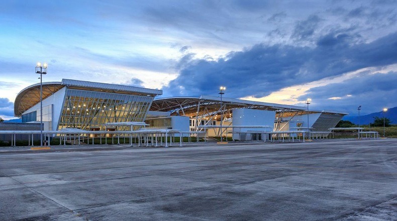 Aeropuerto piques 07