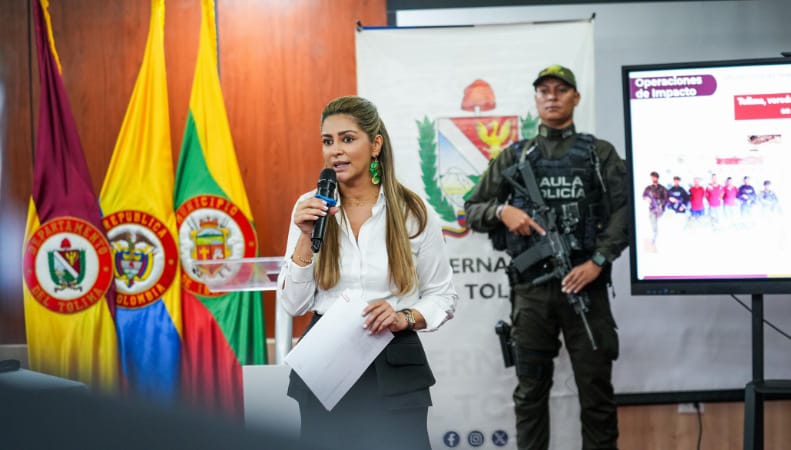 gobernadora20.jpg