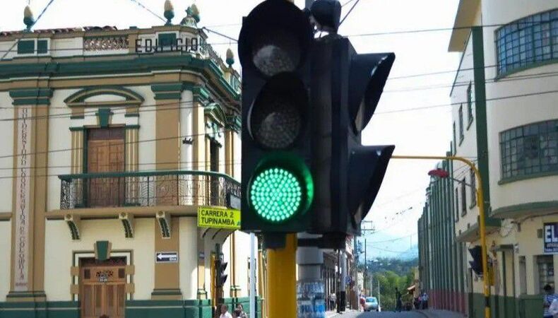 semaforo_1.jpg